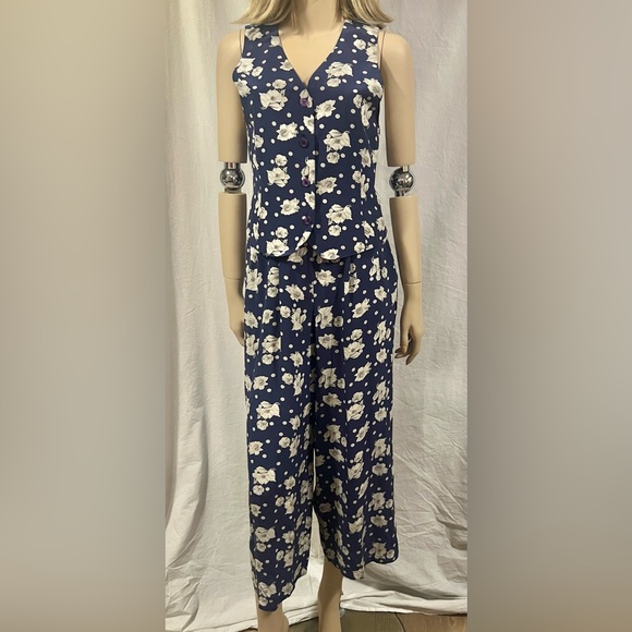Unique Vintage Pants - Vintage silk 2 piece Floral Navy set 4